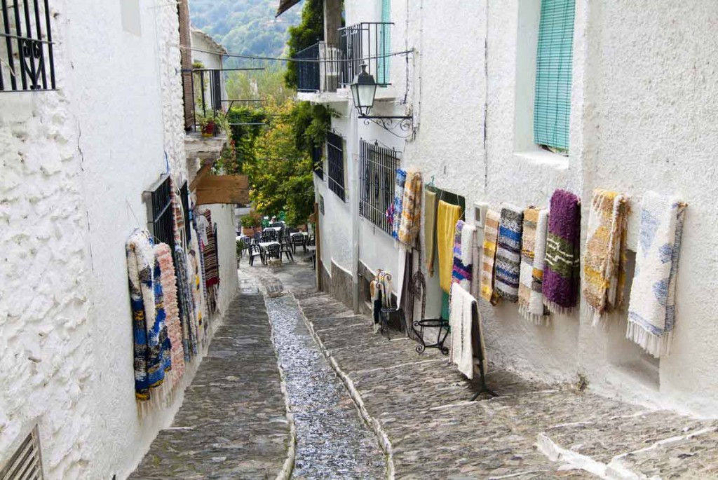 Pueblo de Pampaneira en La Alpujarra granadina