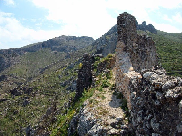 Die Burg de Al – Qal’a ider das Schloss von Benissili in Alicante