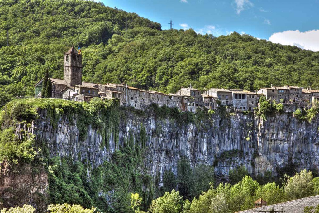 Puebos con Encanto - Castellfollit de la Roca