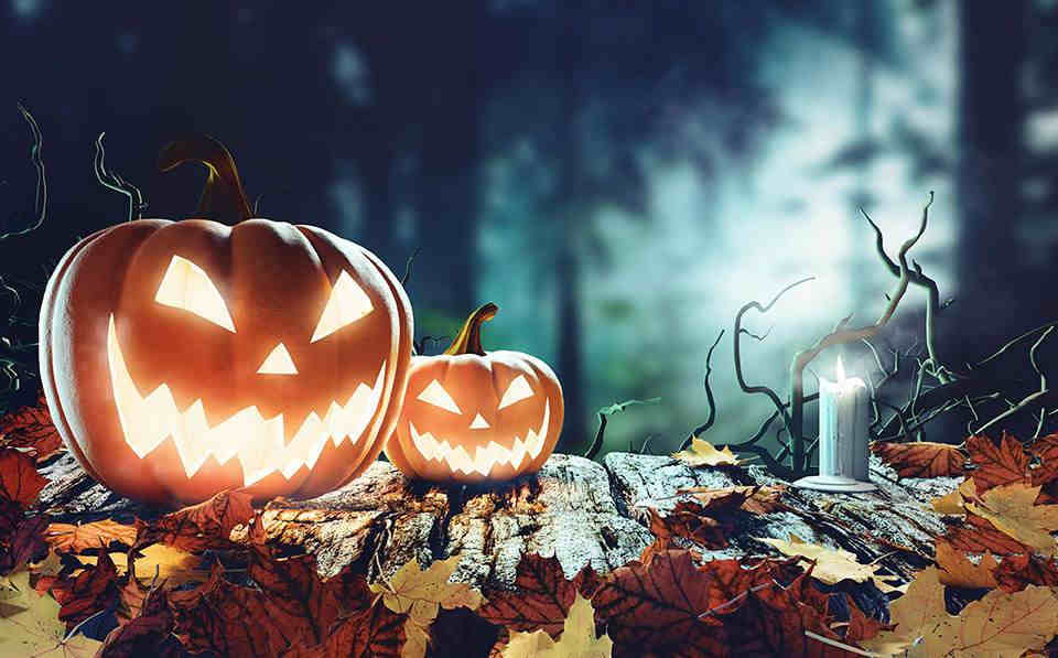 Viajes en Halloween: elige tu escapada en familia para hacer truco o trato en Halloween