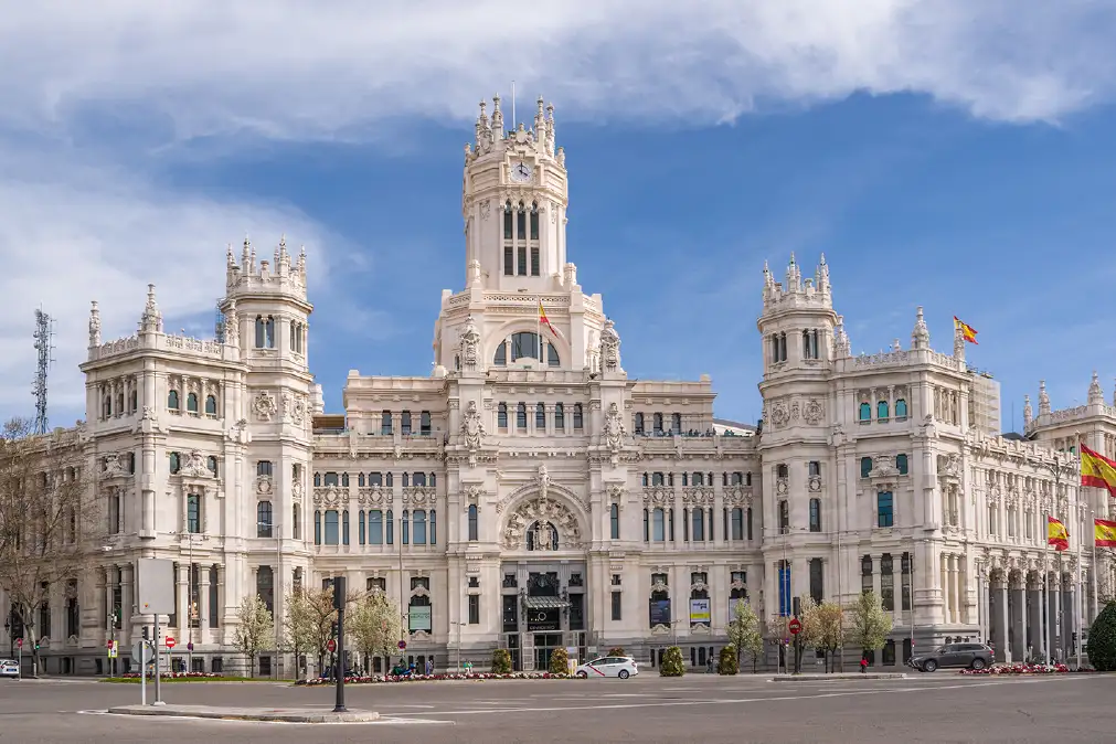 Van Hire at the Madrid Airport Van Hire Record go