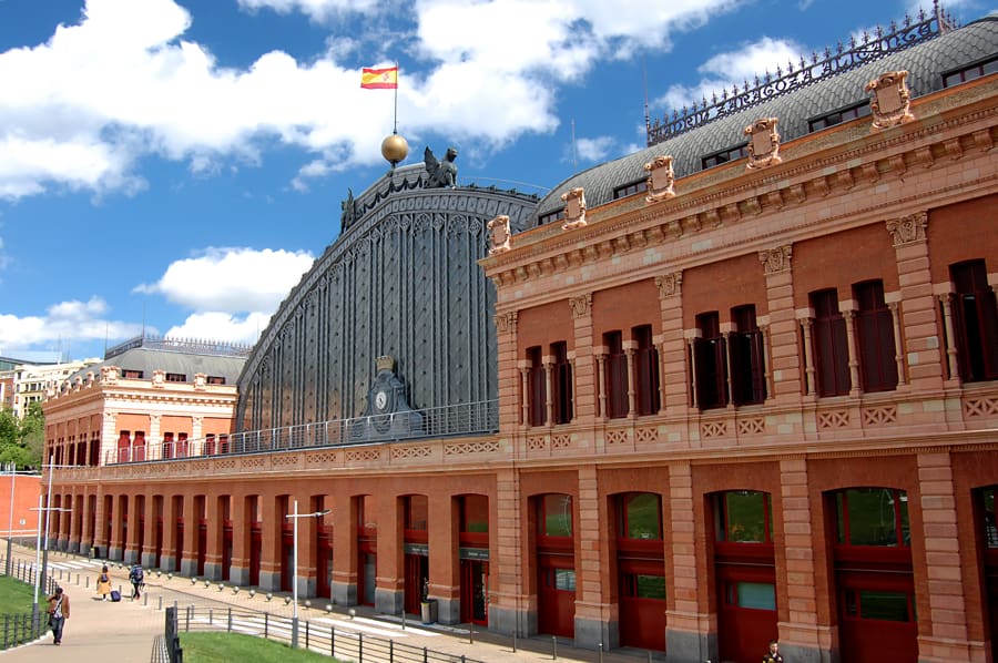 Alquiler de motos en Madrid-Atocha 