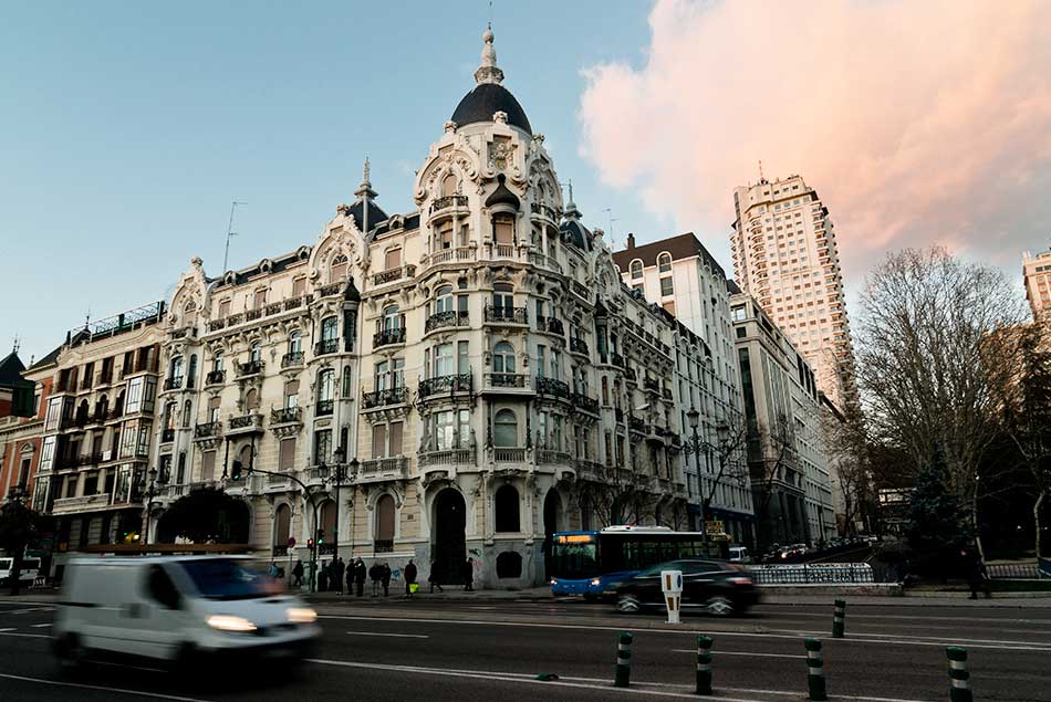 Louer un van à Madrid Delicias