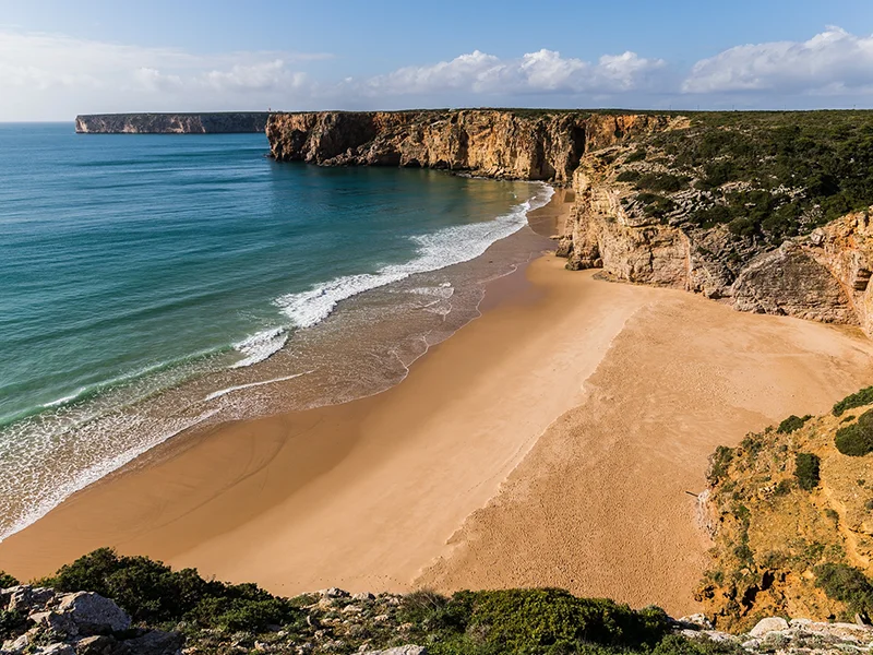 Vue sur la plage de Sagres