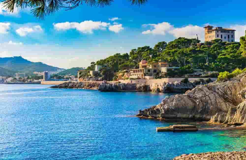 Majorca beach rent a car without a credit card